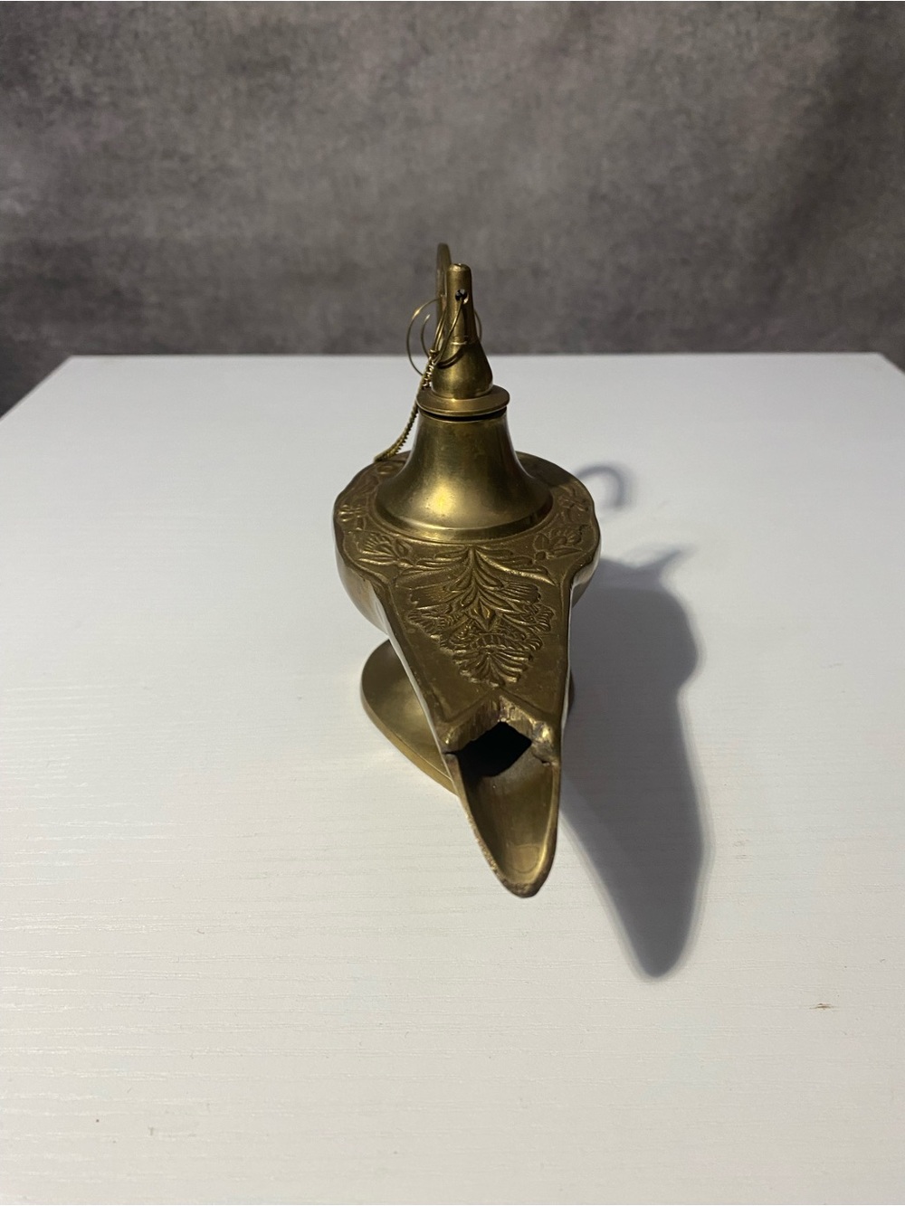 Vintage Engraved Brass Aladdin Genie Lamp Oil Incense Burner Chained Lid - Picture 2 of 10